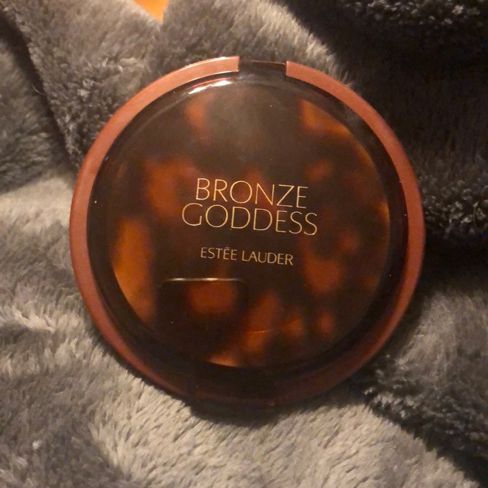 Estēe Lauder Bronze Goddess Bronzer in Light